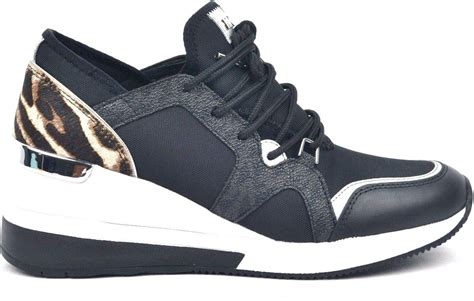 basket michael kors femme noir|Chaussures de créateur pour femme .